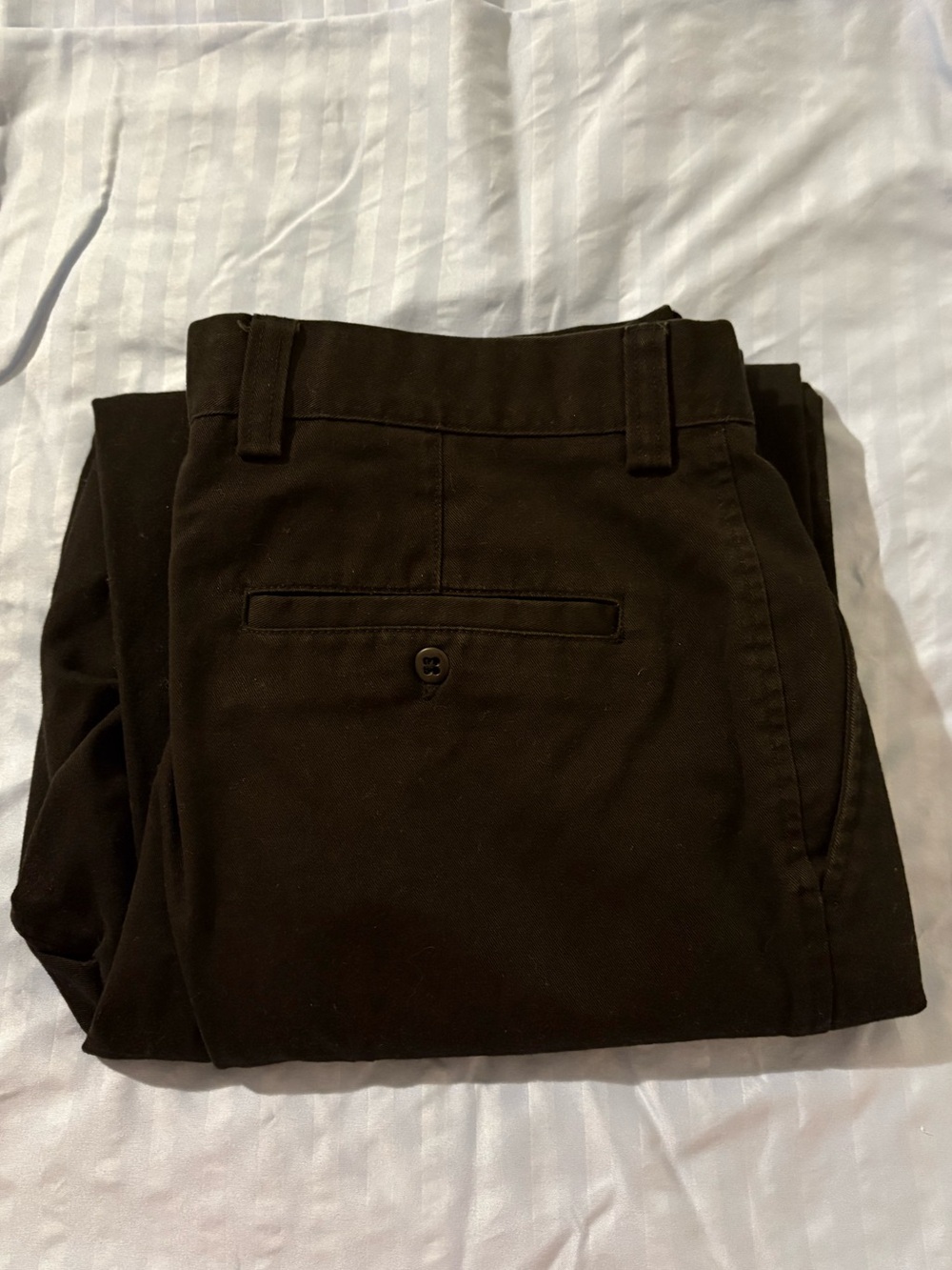 Vintage GAP Men's Pleated Black Khakis~size 31/32